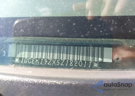 2005 Chevrolet Silverado 1500 Z71 из США, поврежденный, VIN 1GCEK19ZX5Z182011